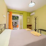 Remezzo 3* Sami (Kefalonia)