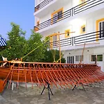 Aparthotel Remezzo 3*