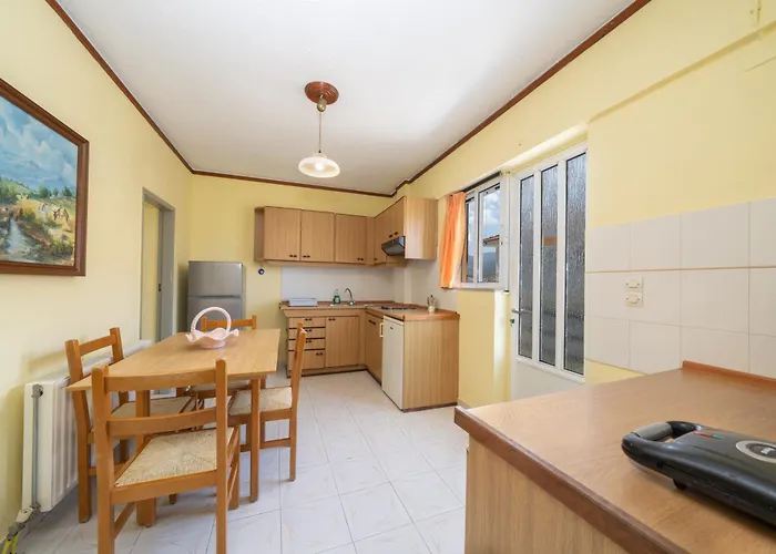 Remezzo Aparthotel Sami (Kefalonia)