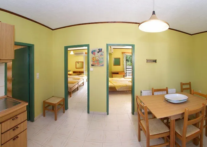 Remezzo 3* Sami (Kefalonia)