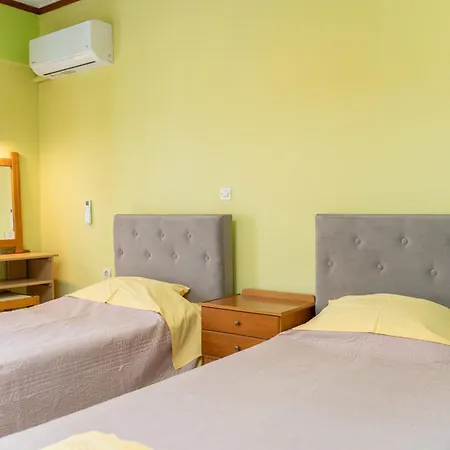 Remezzo Aparthotel 3*