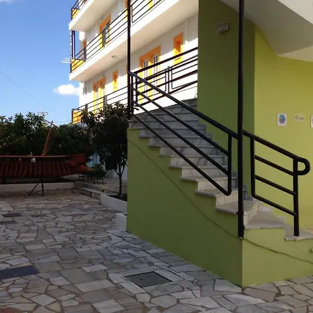 Remezzo Aparthotel 3*